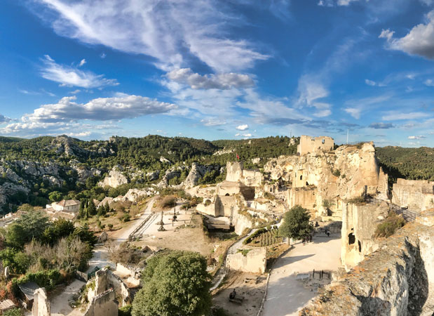 Camping à Baux-de-provence | Piscine et mobi-lhome à Baux-de-Provence