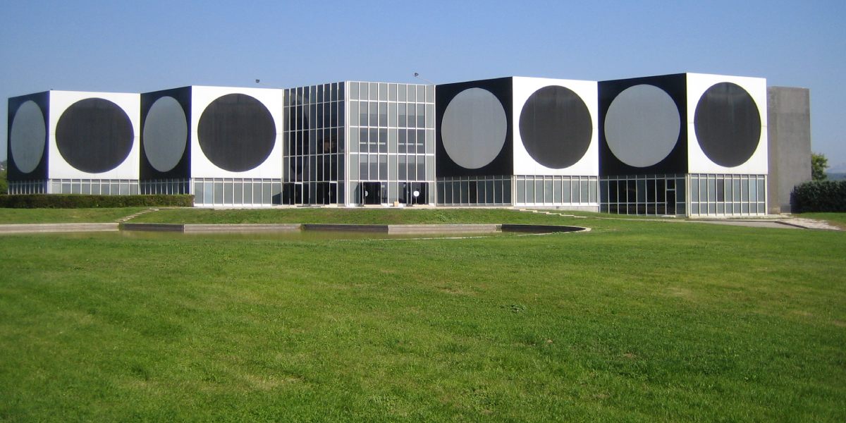 Fondation Vasarely - Art optique et cinétique à Aix en provence